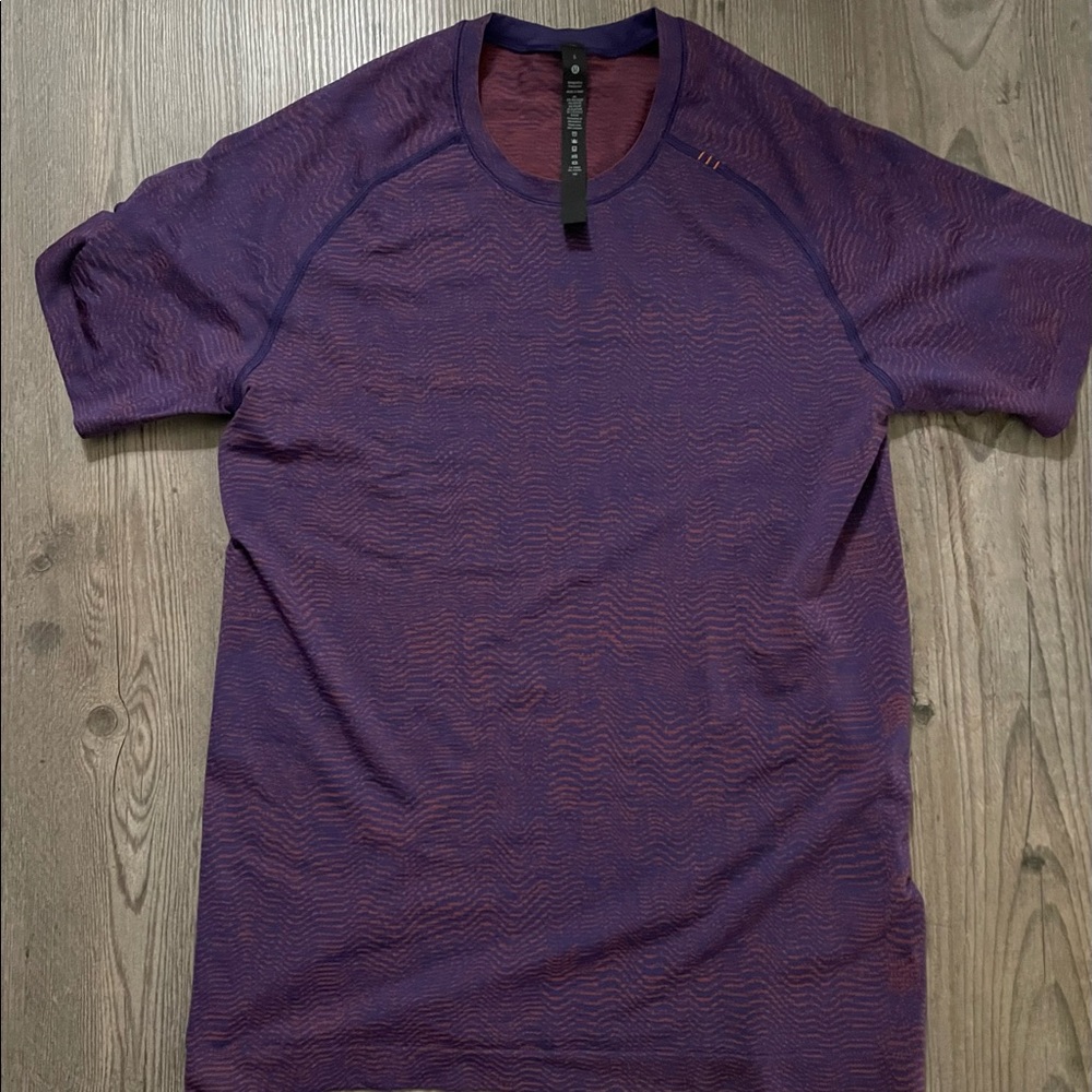 Lululemon Metal Vent SS